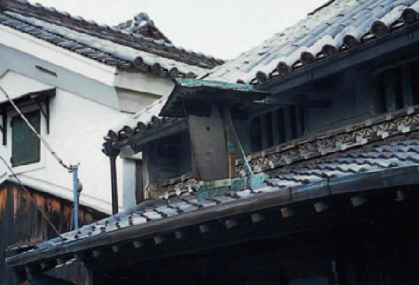 【黒田清右衛門商店】